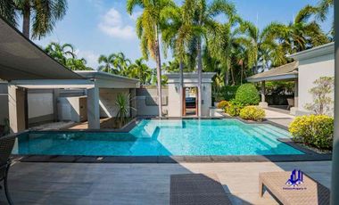 For sale 3 bedrooms villa in Bang Lamung, Chonburi