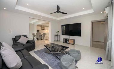 For sale 3 bedrooms villa in Bang Lamung, Chonburi