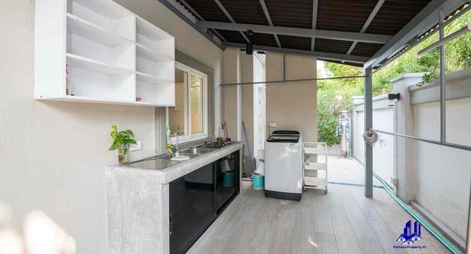 Villa zum Kauf mit 3 Zimmer in Bang Lamung, Chonburi