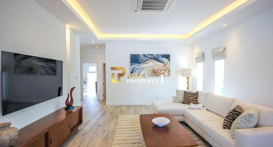 For sale 3 bedrooms villa in Hua Hin, Prachuap Khiri Khan