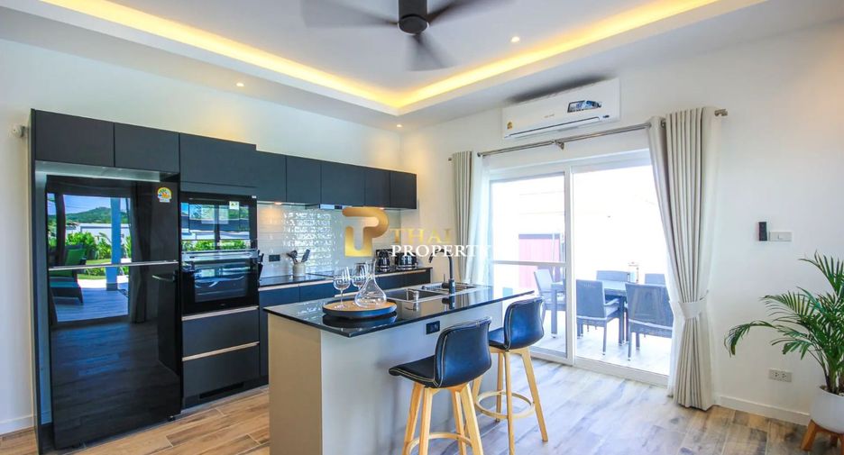 For sale 3 bedrooms villa in Hua Hin, Prachuap Khiri Khan