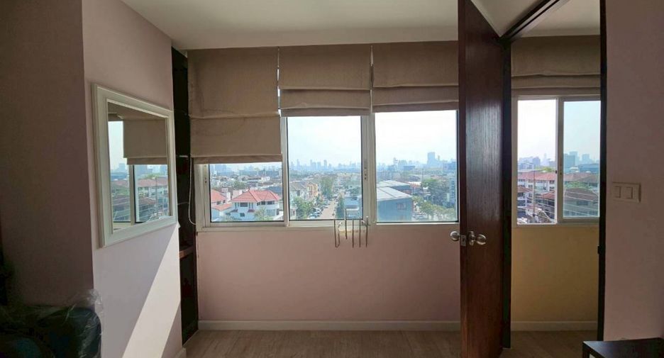 ขาย 2 ห้องนอน คอนโด ใน วังทองหลาง, กรุงเทพฯ