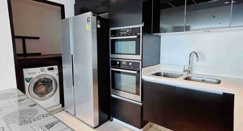 À louer 3 chambres condo 