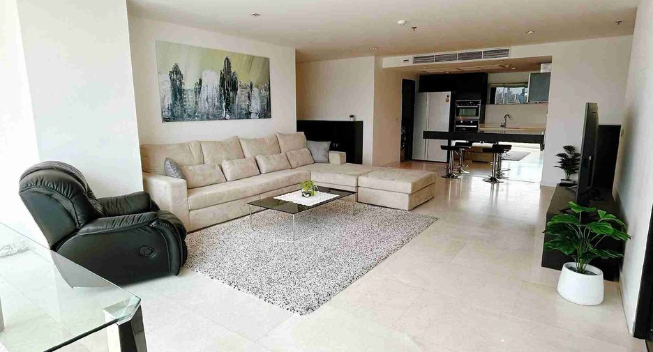 À louer 3 chambres condo 