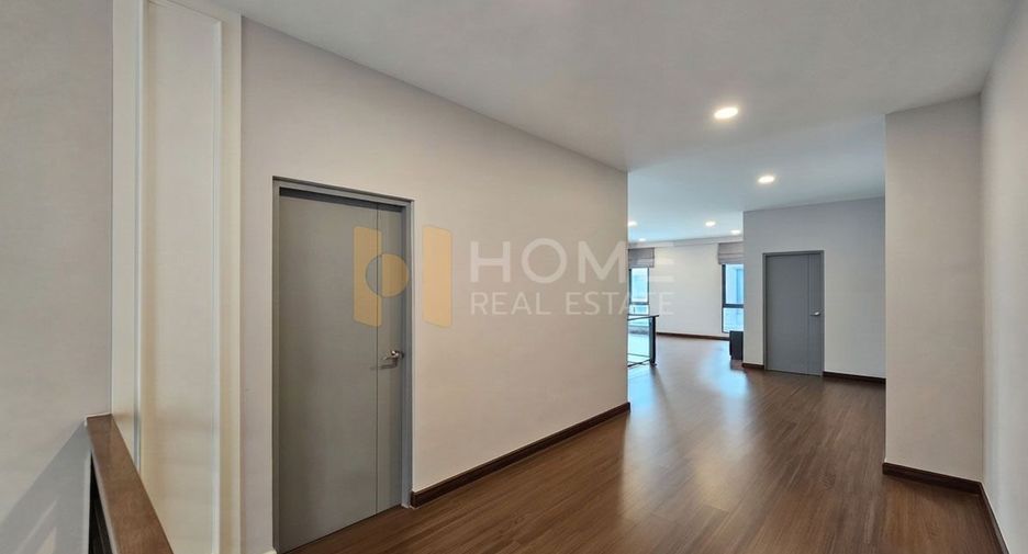 Casa en venta de 4 habitaciones en Bang Khen, Bangkok