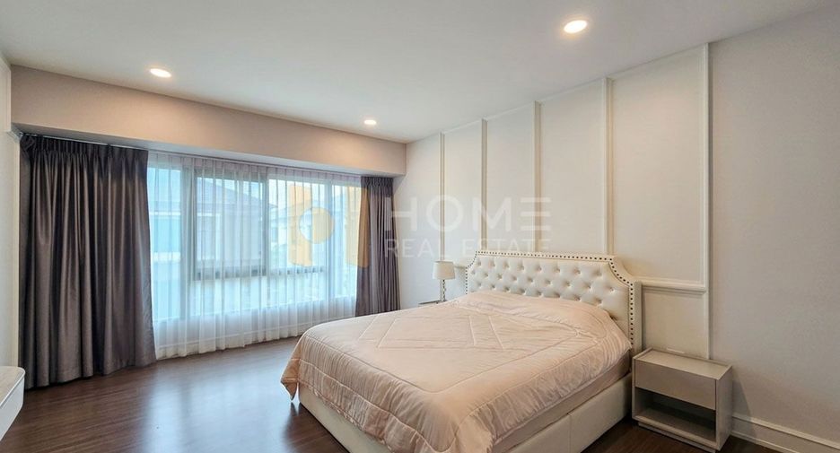Casa en venta de 4 habitaciones en Bang Khen, Bangkok