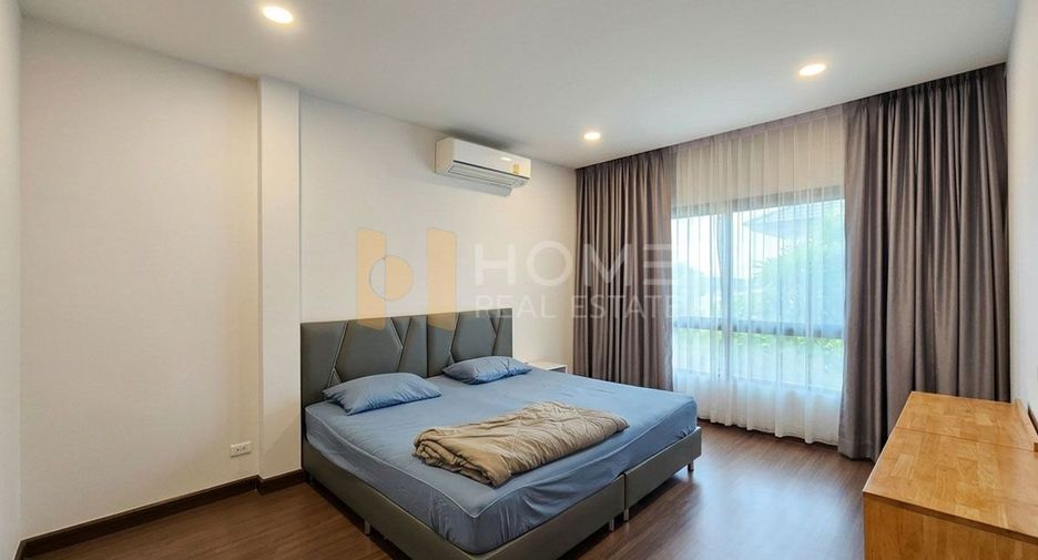 Casa en venta de 4 habitaciones en Bang Khen, Bangkok