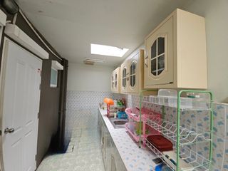 À vendre 3 chambres maison de ville à Bang Bon, Bangkok