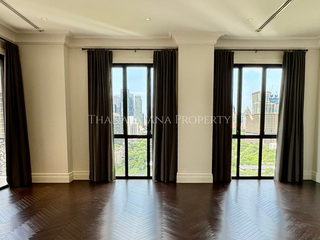 For sale 2 bedrooms condo in Pathum Wan, Bangkok