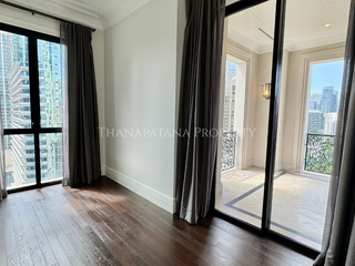 For sale 2 bedrooms condo in Pathum Wan, Bangkok