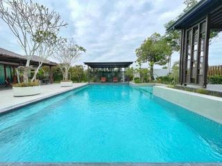 Villa en alquiler y en venta de 3 habitaciones en Bang Lamung, Chonburi
