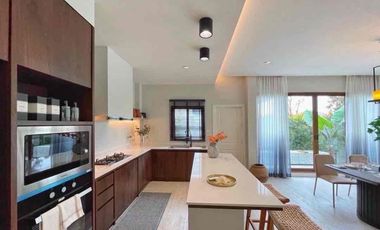 À louer et à vendre 3 chambres villa à Bang Lamung, Chonburi