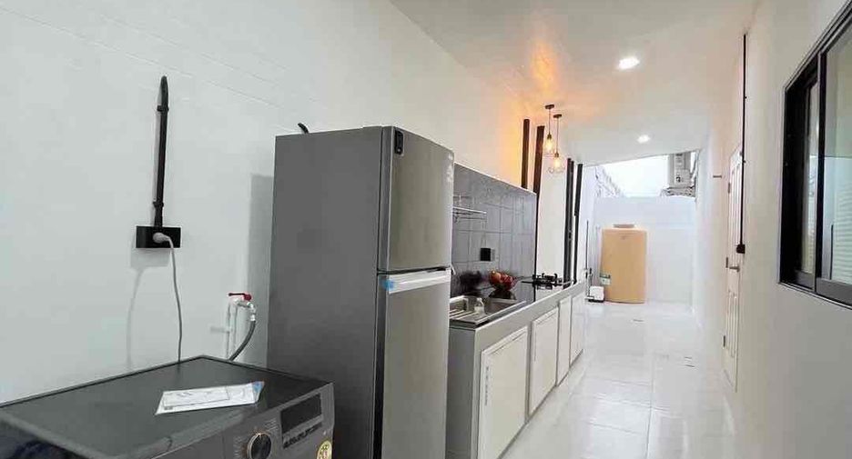 Villa en alquiler de 3 habitaciones en Bang Lamung, Chonburi