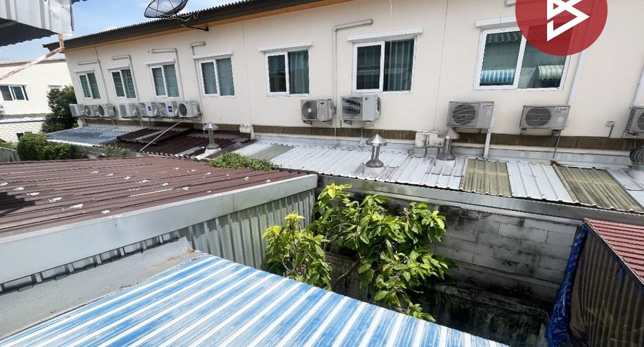 Reihenhaus zum Kauf mit 2 Zimmer in Prawet, Bangkok