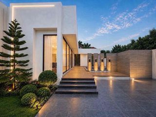 For rent そして for sale 3 ベッドルーム villa in Bang Lamung, Chonburi