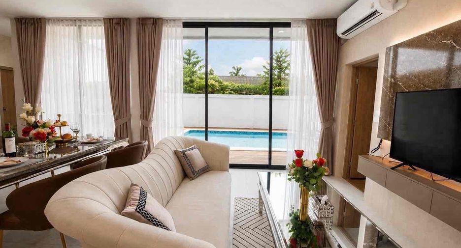 À louer et à vendre 3 chambres villa à Bang Lamung, Chonburi