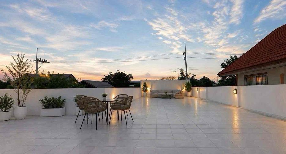 À louer et à vendre 3 chambres villa à Bang Lamung, Chonburi