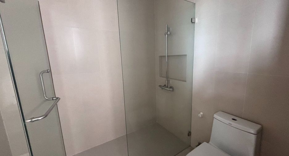 For sale 5 bedrooms condo in Klaeng, Rayong