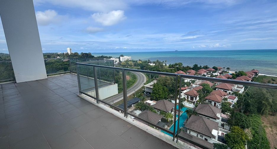 For sale 5 bedrooms condo in Klaeng, Rayong