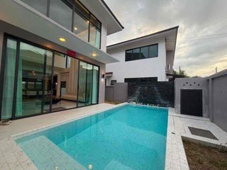 Villa zur Miete mit 5 Zimmer in Bang Lamung, Chonburi