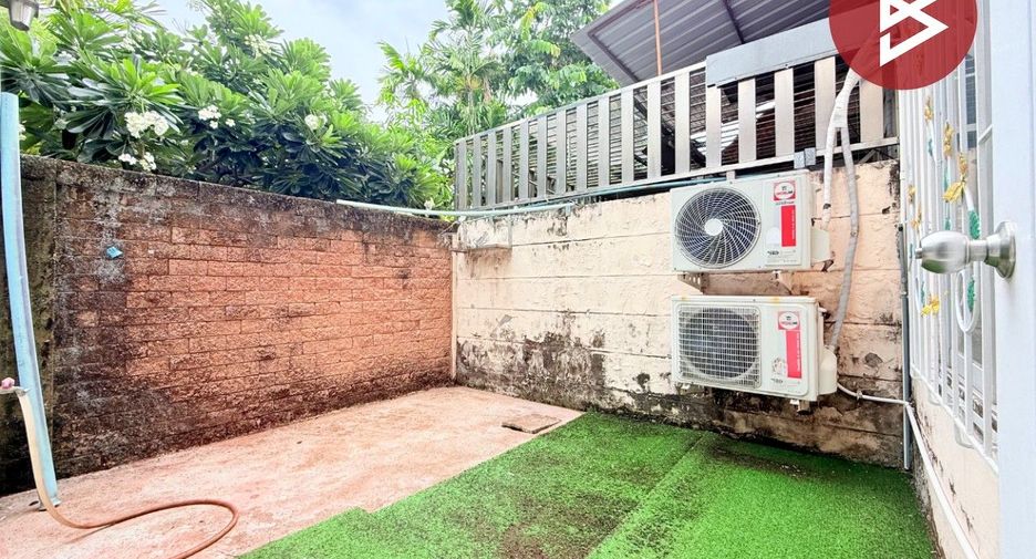 À vendre 4 chambres maison de ville à Mueang Samut Sakhon, Samut Sakhon