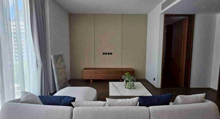 For rent 2 bedrooms condo in Sathon, Bangkok