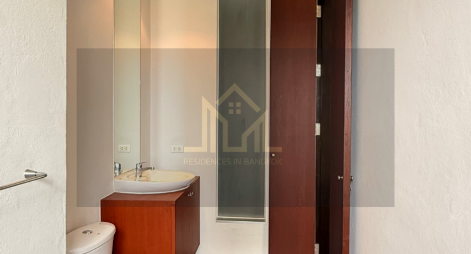 À louer 4 chambres appartement à Sathon, Bangkok