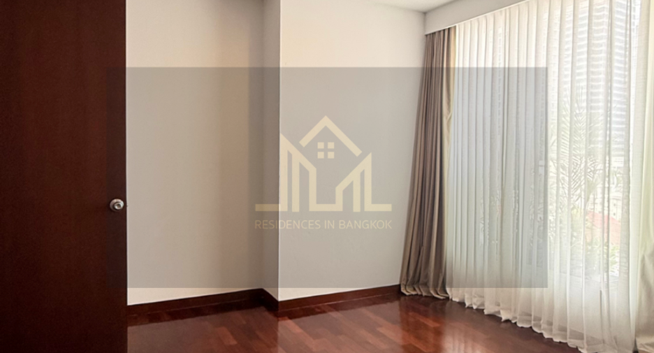 À louer 4 chambres appartement à Sathon, Bangkok