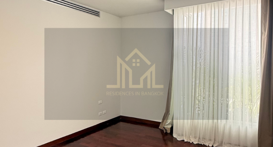 À louer 4 chambres appartement à Sathon, Bangkok