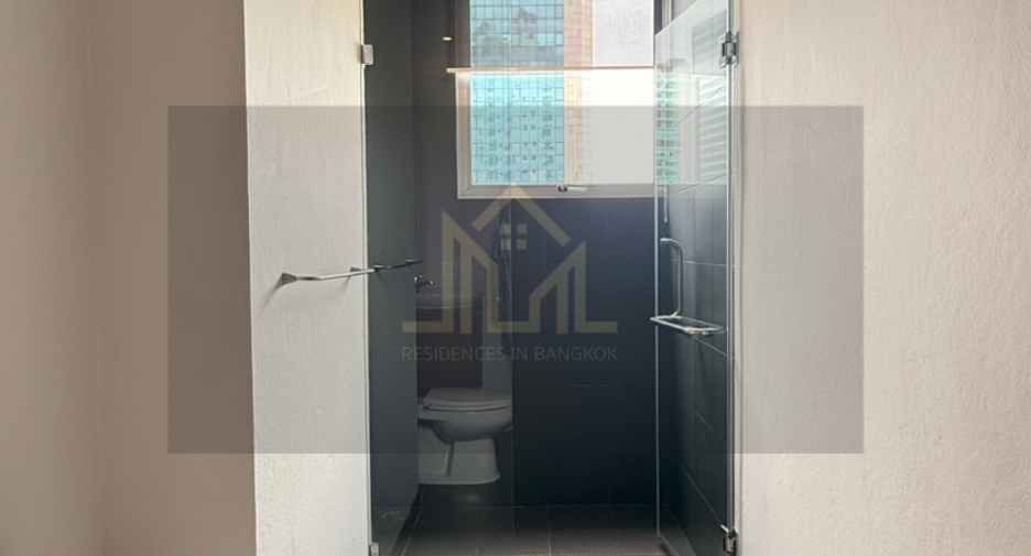 À louer 4 chambres appartement à Sathon, Bangkok