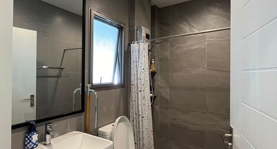 Haus zum Kauf mit 4 Zimmer in Bang Khae, Bangkok