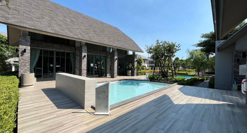 Haus zum Kauf mit 4 Zimmer in Bang Khae, Bangkok
