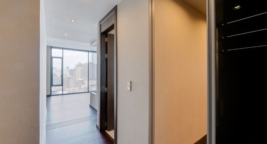 For rent 3 ベッドルーム condo in Khlong Toei, Bangkok
