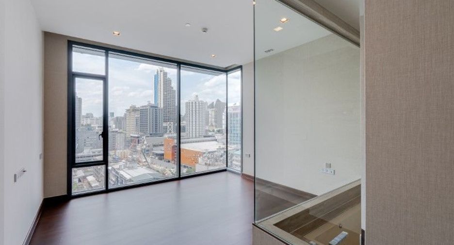 For rent 3 ベッドルーム condo in Khlong Toei, Bangkok