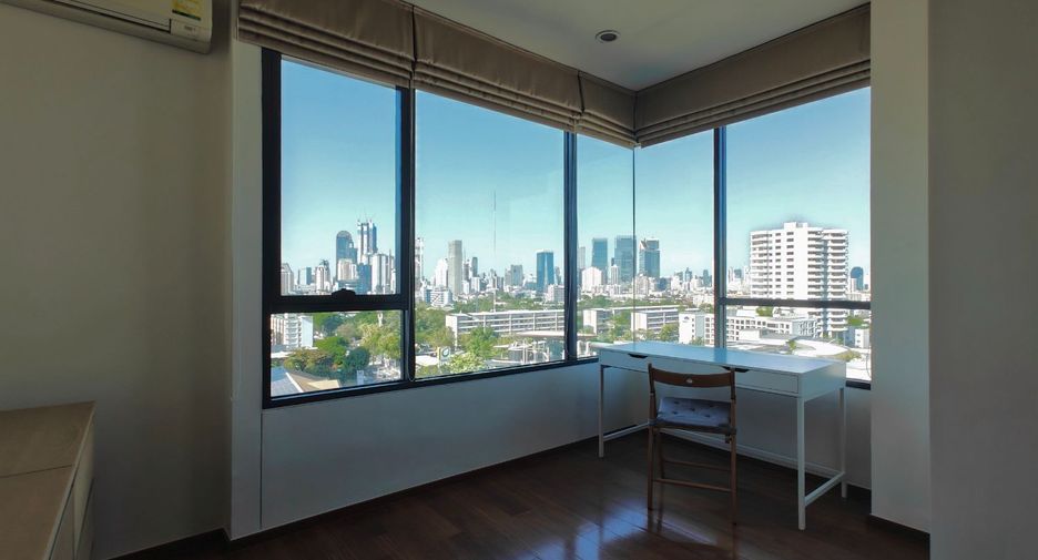 For sale 2 ベッドルーム condo in Yan Nawa, Bangkok
