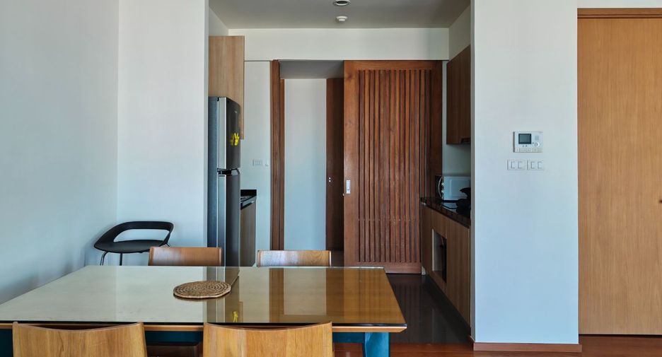 For sale 2 ベッドルーム condo in Yan Nawa, Bangkok