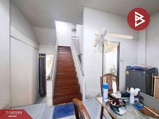 Casa adosada en venta de 4 habitaciones en Bang Bon, Bangkok