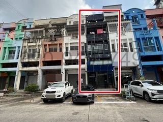 Local comercial en venta de 10 habitaciones en Khan Na Yao, Bangkok