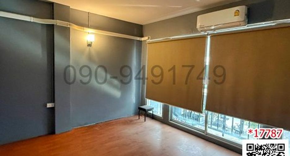 Local comercial en venta de 10 habitaciones en Khan Na Yao, Bangkok