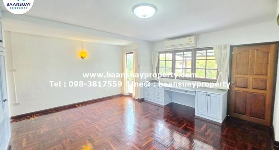 Casa en alquiler de 4 habitaciones en Lak Si, Bangkok