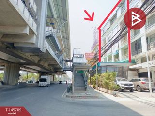 À vendre 11 chambres local commercial à Mueang Samut Prakan, Samut Prakan