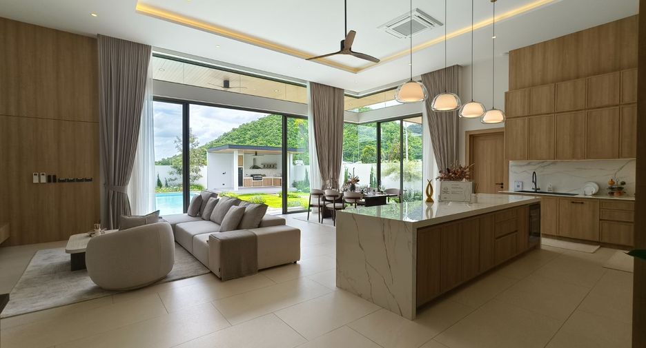 Villa zum Kauf mit 4 Zimmer in Hua Hin, Prachuap Khiri Khan