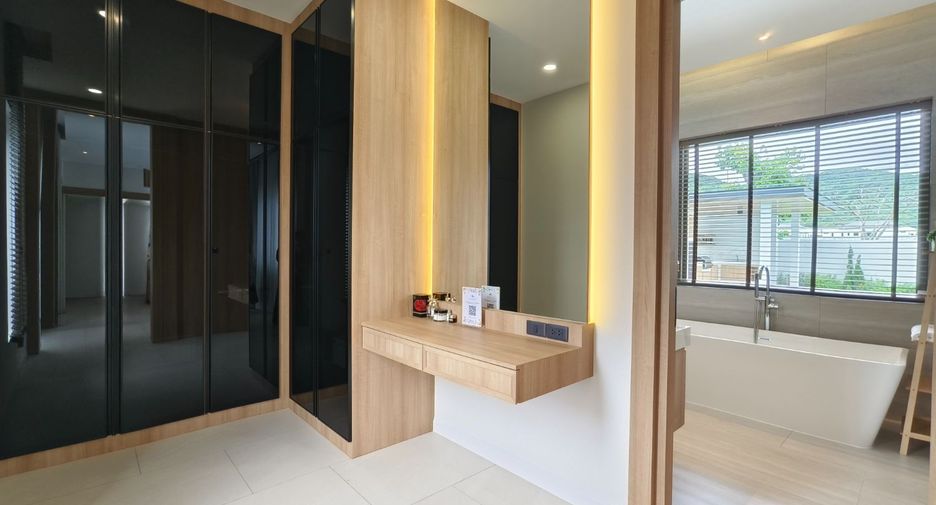 Villa zum Kauf mit 4 Zimmer in Hua Hin, Prachuap Khiri Khan