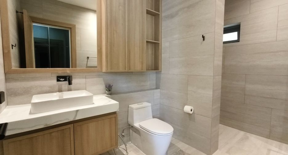 Villa zum Kauf mit 4 Zimmer in Hua Hin, Prachuap Khiri Khan