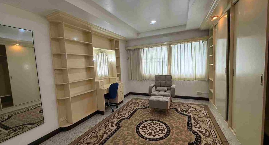 À vendre 2 chambres condo à Na Jomtien, Pattaya