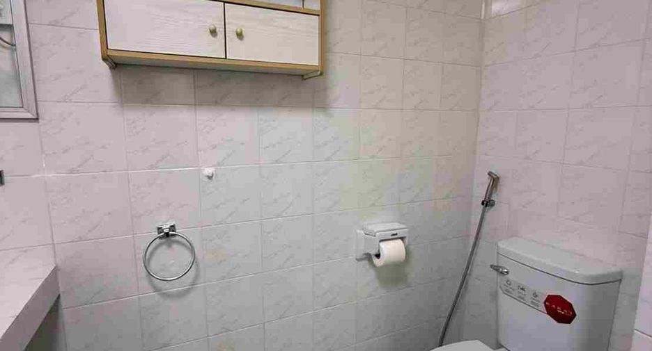 À vendre 2 chambres condo à Na Jomtien, Pattaya