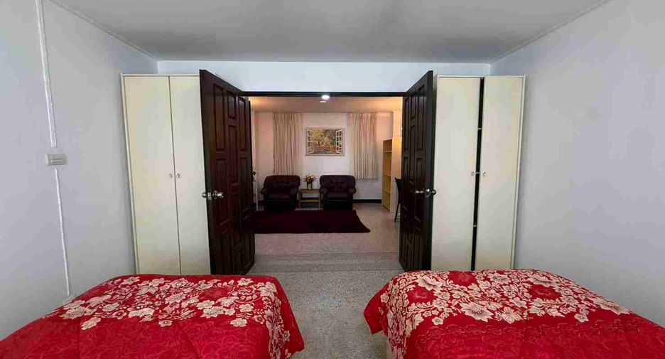 À vendre 2 chambres condo à Na Jomtien, Pattaya