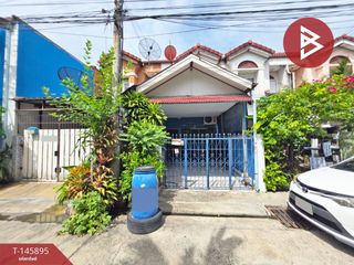 Casa adosada en venta de 2 habitaciones en Mueang Samut Prakan, Samut Prakan