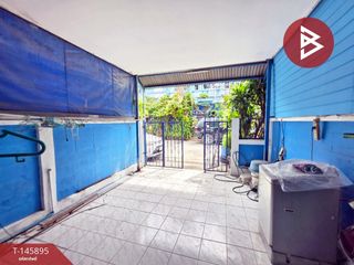 Casa adosada en venta de 2 habitaciones en Mueang Samut Prakan, Samut Prakan