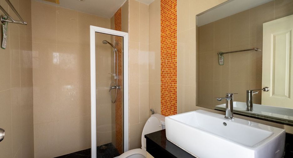 For sale studio condo in Bang Lamung, Chonburi